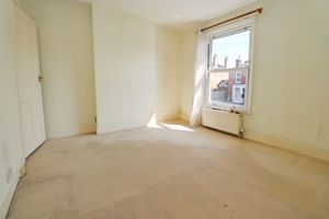 Ladysmith Avenue - click for photo gallery